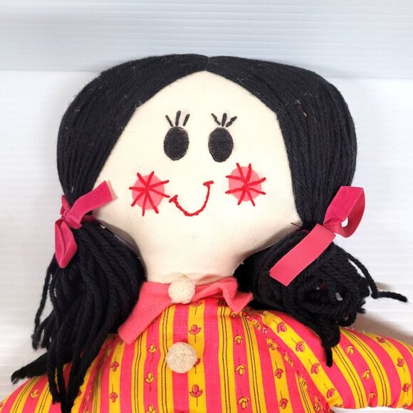 Ragdoll 19'' Handmade Vintage Stuffed Doll Pom Pom Black Yarn Hair Dress - Picture 3 of 7